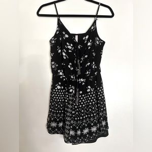 Black Romper Size: S